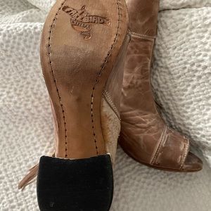 Freebirds Zombie Size 9